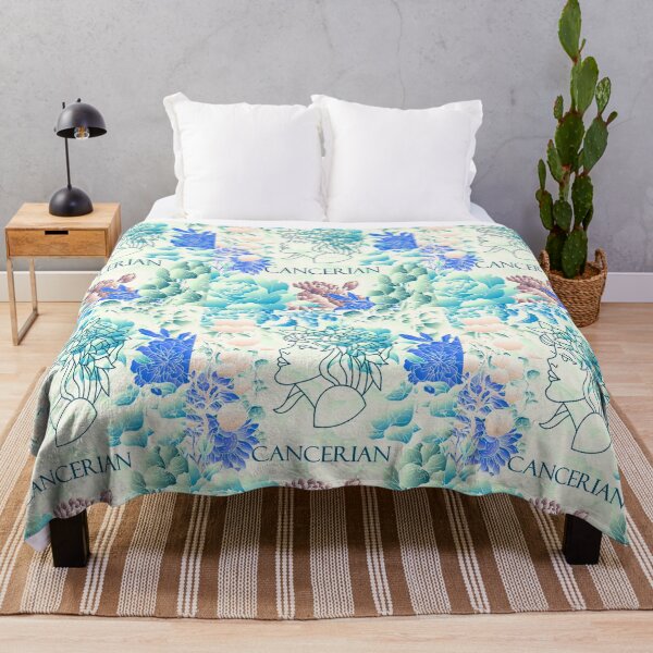 Aperçu de l'œuvre Cancer Zodiaque Bleu Fantasy Design Horoscope Design créée et vendue par NihaCollection.