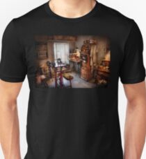 Dentist - Dental workout room Unisex T-Shirt