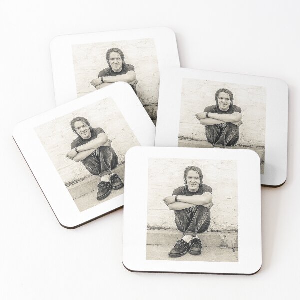 Item preview, with new added designed and sold by eriklach.