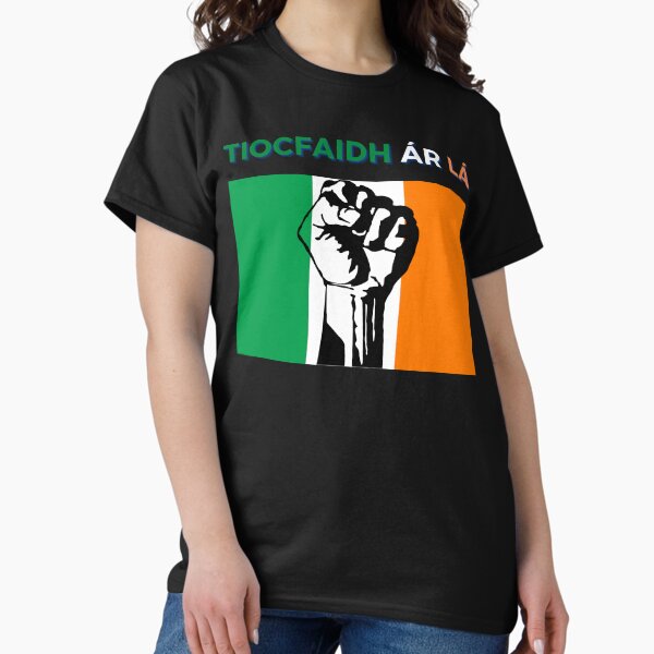 Vista previa del artículo con la obra «Tiocfaidh ár lá - bandera irlandesa verde blanco naranja puño levantado nuestro día llegará», diseñado y vendido por Lu &  Partners.
