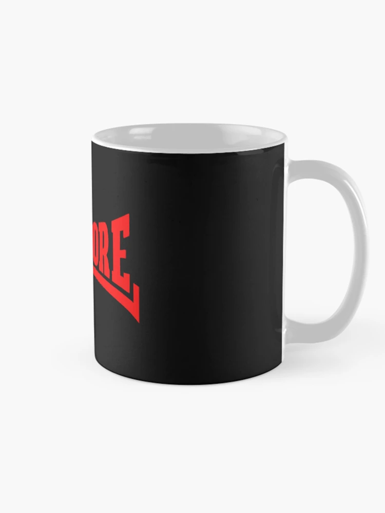 Aperçu 3 sur 6. Mug à café avec l'œuvre Difficile créée et vendue par RumbleStore.