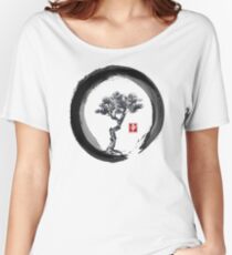 Japanese Pine Tree in Enso Zen Circle - Vintage Japanese Ink Women's Relaxed Fit T-Shirt