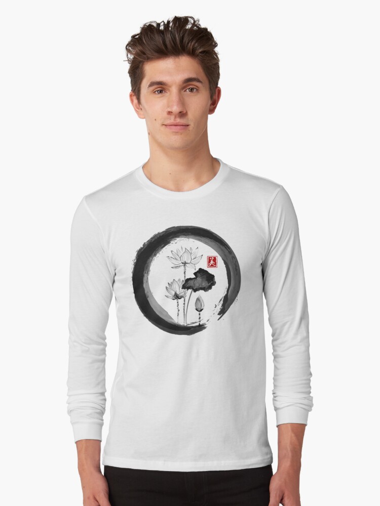 Aperçu 1 sur 5. T-shirt manches longues avec l'œuvre Lotus Flower - Peinture à l'encre traditionnelle japonaise sur papier de riz Vintage créée et vendue par japanese-art.