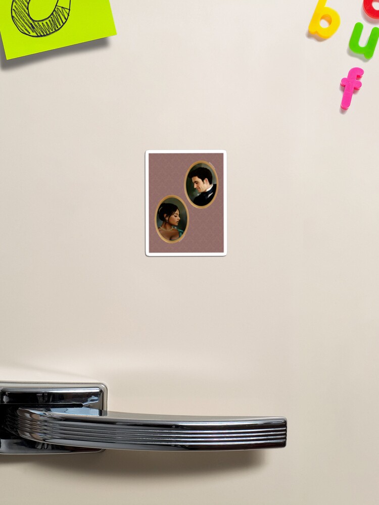 Aperçu 1 sur 3. Magnet avec l'œuvre Portraits de famille créée et vendue par sickboymethod.