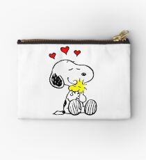 Snoopy Hugging Studio Pouch