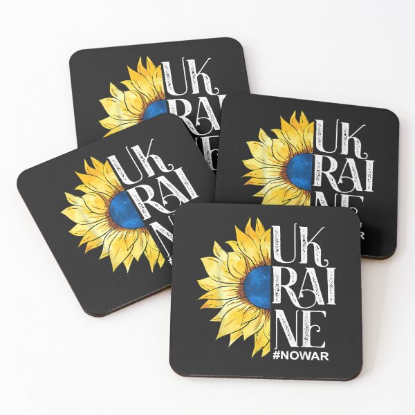 Artikelvorschau, I Stand With Ukraine Sunflower Support Ukraine Men Women T-Shirt entworfen und verkauft von Azim-Stefan.