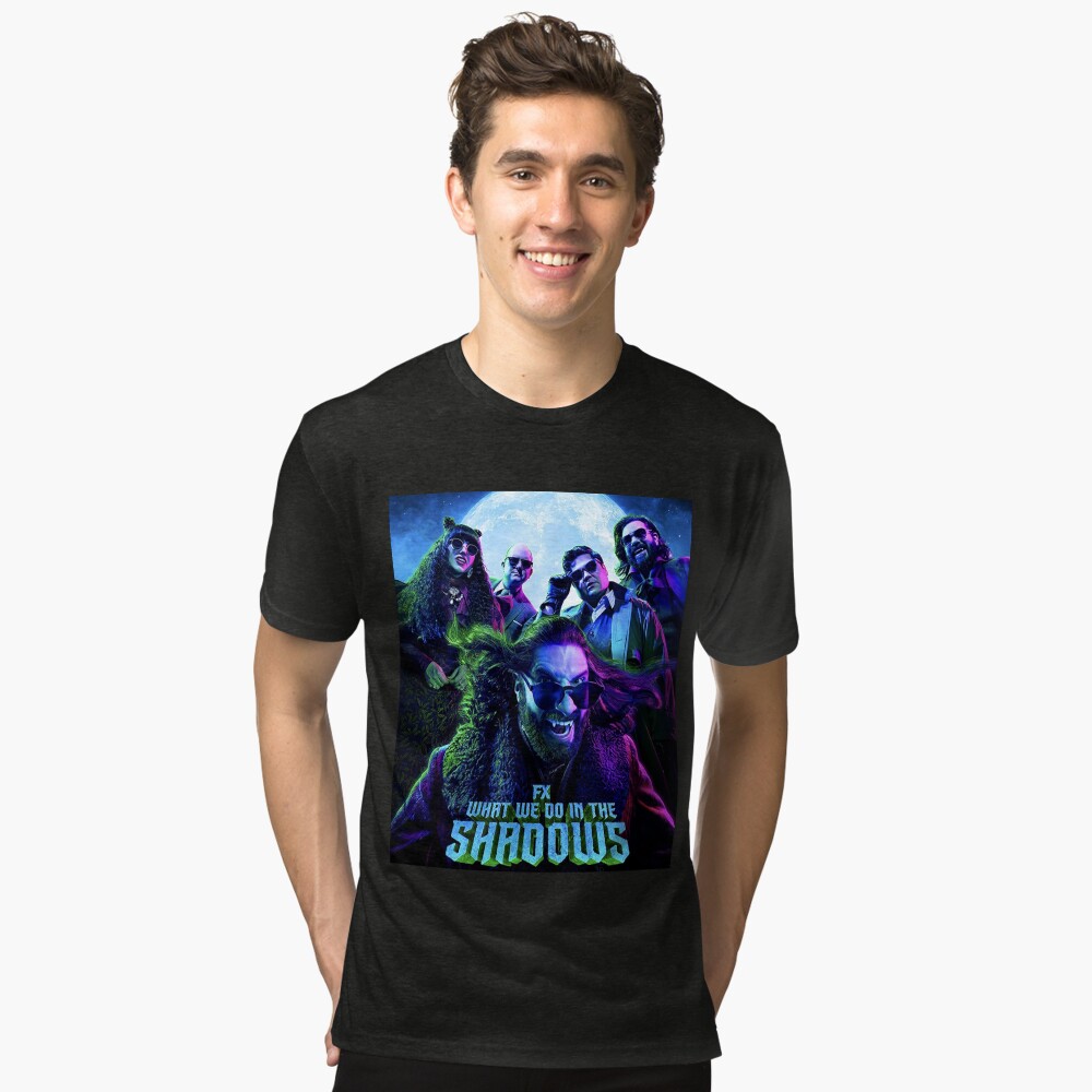 Aperçu de l'œuvre T-shirt chiné créée et vendue par IvyIllusion.