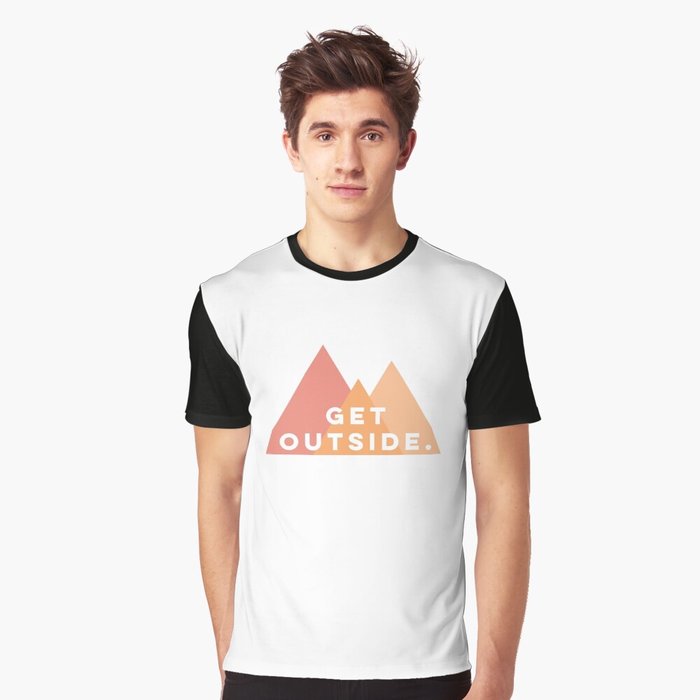 Vista previa del artículo con la obra «Camiseta gráfica», diseñado y vendido por laureledmonds.