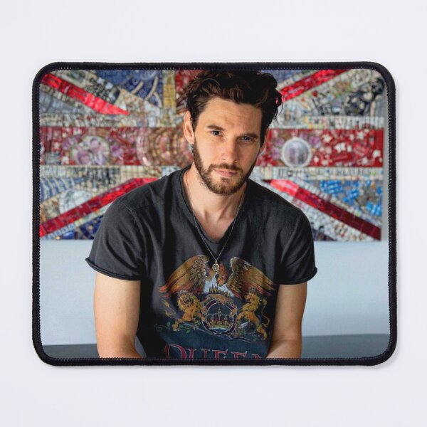 Artikelvorschau, Ben Barnes an seinem Klavier entworfen und verkauft von SheryRKO.