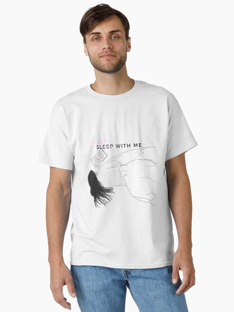 Thumbnail 1 von 7, Classic T-Shirt, Read with me - Beauty in Bed - Schriftzug designt und verkauft von joandarlingsbks.