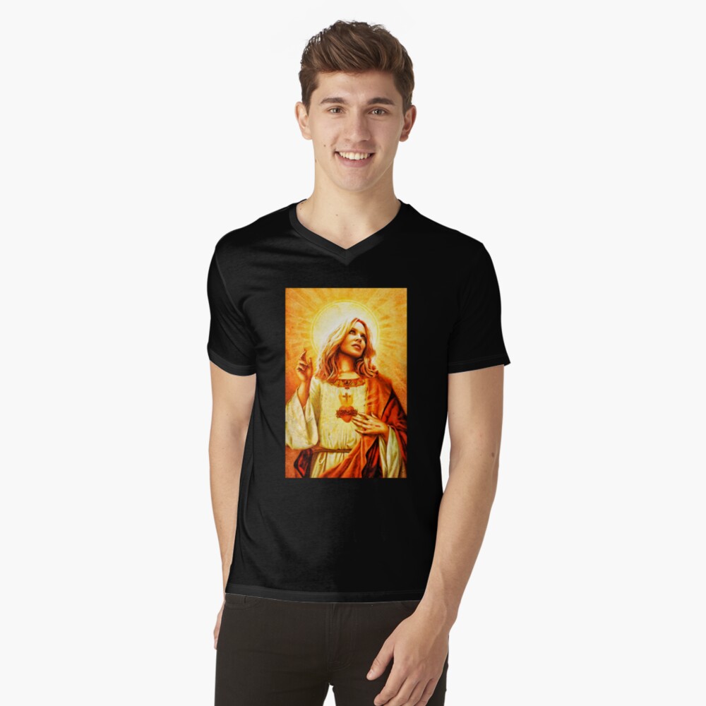 Aperçu de l'œuvre T-shirt col V créée et vendue par ElizaDrake.