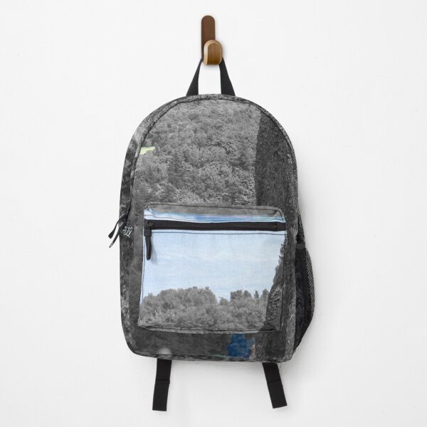 Artikelvorschau, Klippe in Oregon entworfen und verkauft von MoreGoodArt.