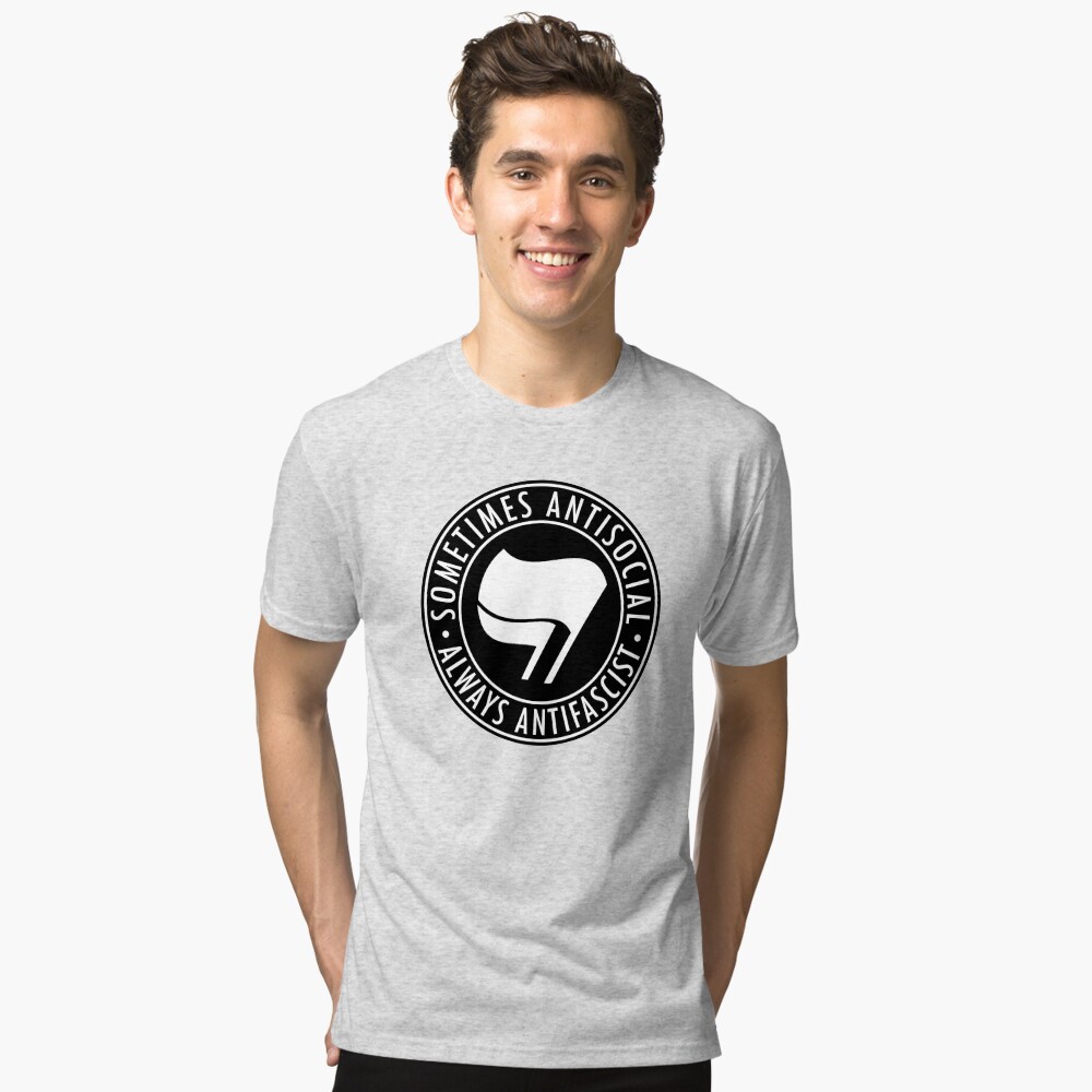 Artikel-Vorschau von Vintage T-Shirt, designt und verkauft von voltzandvoices.