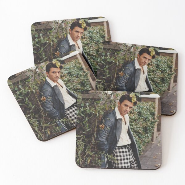 Item preview, Jonathan Bailey portrait nature designed and sold by DejaPrice.