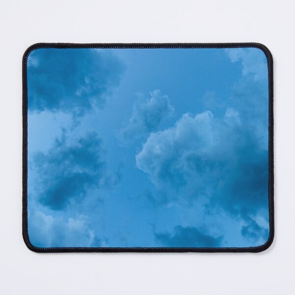 Artikelvorschau, Blick auf den blauen Himmel entworfen und verkauft von Islanr.