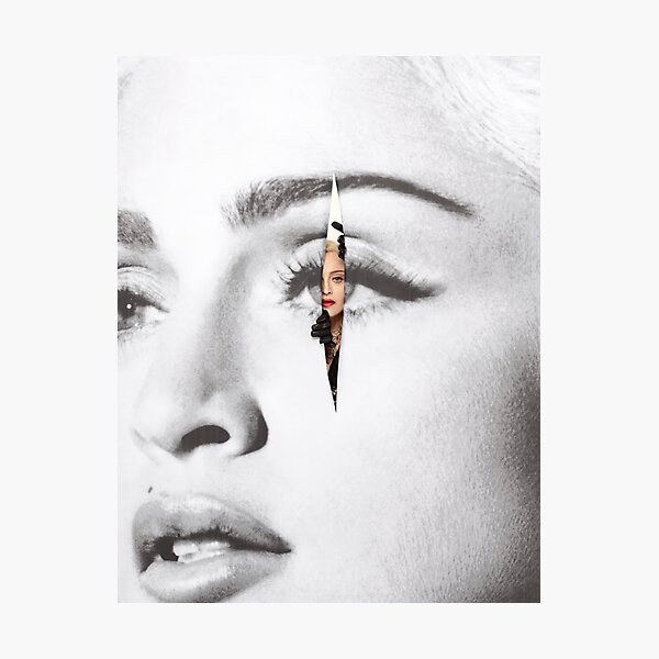 girls peep Photographic Print
