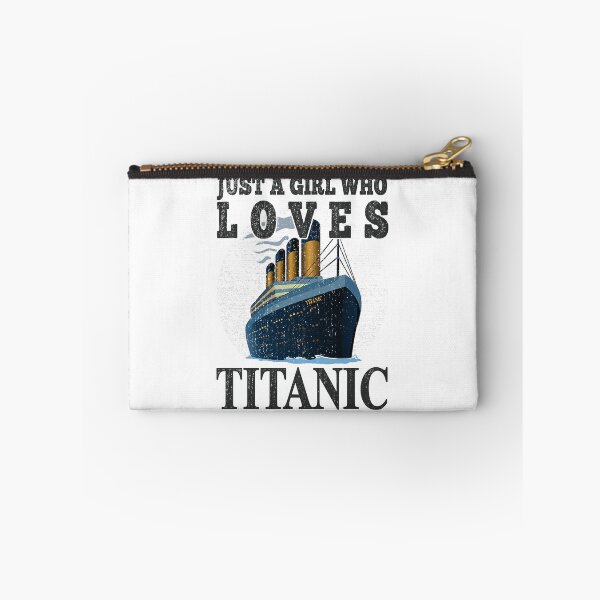 Artikelvorschau, Nur ein Mädchen, das das Titanic-Boot liebt Titanic Girls entworfen und verkauft von caintati.