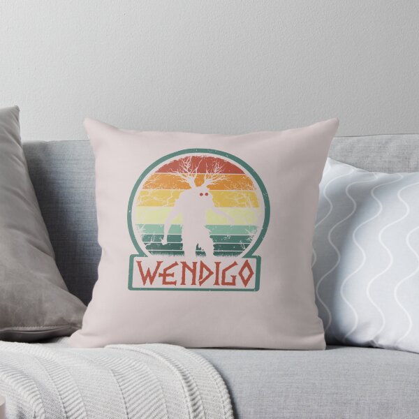 Artikelvorschau, Wendigo - Retro Vintages Algonquian Cryptid Monster Geschenk Essential T-Shirt entworfen und verkauft von InkenDoreenKrec.