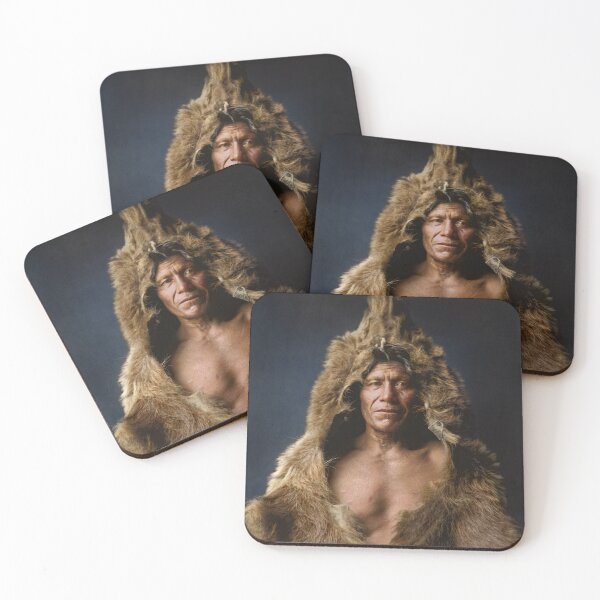 Item preview, Bear’s Belly (Kúnúh-kanánu), an Arikara warrior. Photographed by Edward S. Curtis in 1909 designed and sold by Sanna Dullaway.