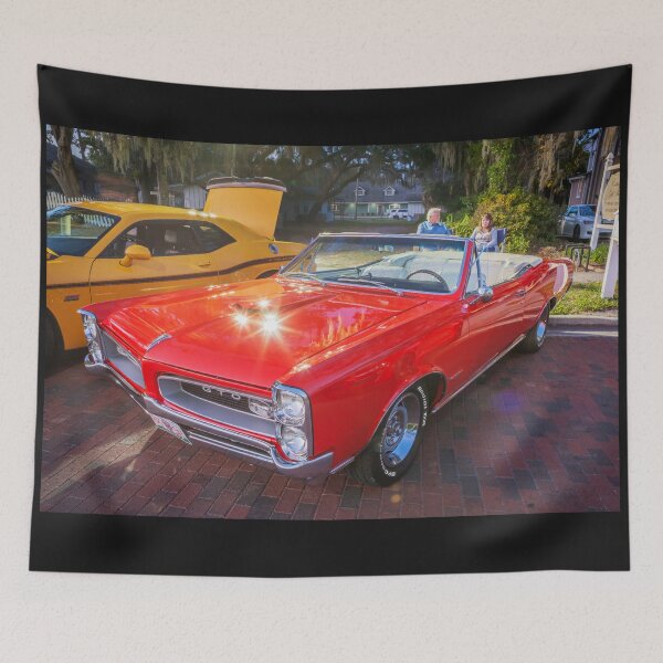 Artikelvorschau, 1966 Roter Pontiac GTO entworfen und verkauft von RichFrancoCars.