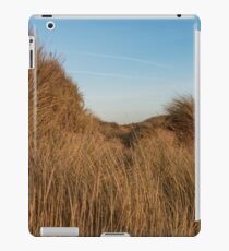 Grass blowing in the wind iPad Case/Skin