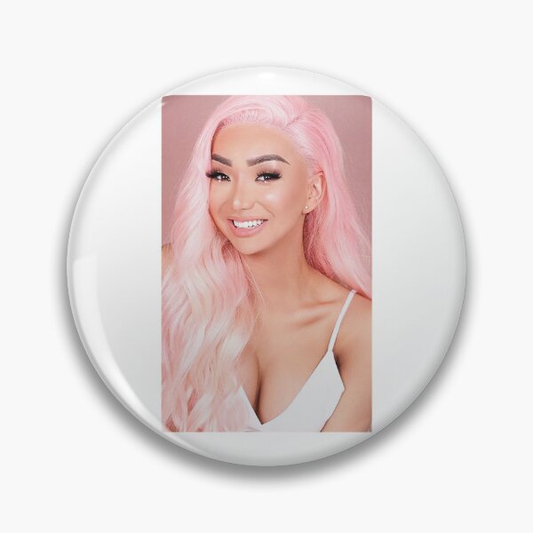 Artikelvorschau, Nikita Dragun entworfen und verkauft von CaChimShop.