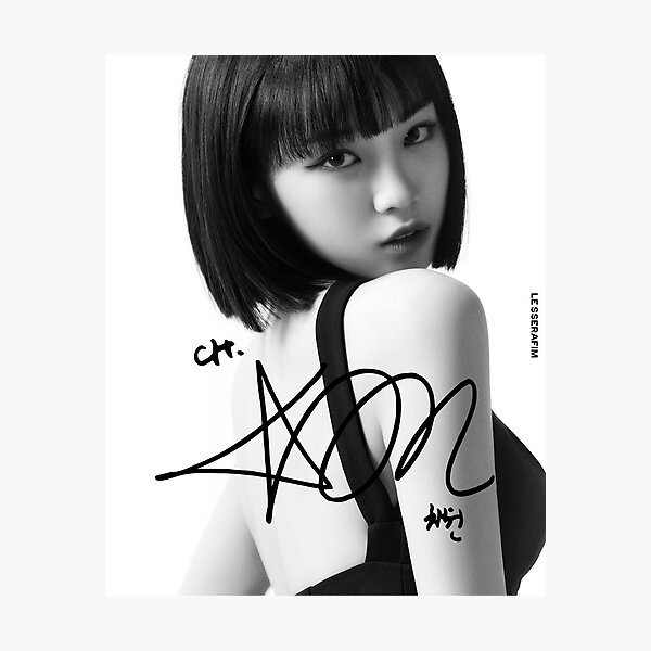 LE SSERAFIM Kim Chaewon Signed Introduction Photo With Signature Photographic Print By