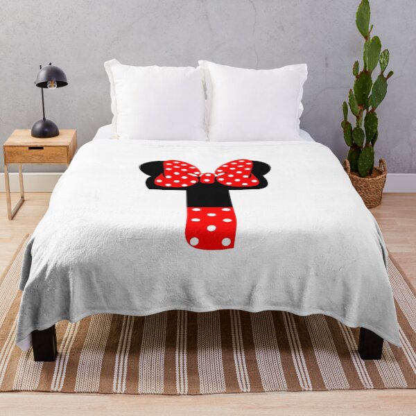 Aperçu de l'œuvre Monogramme Minnie - T créée et vendue par Owlies-Barn.