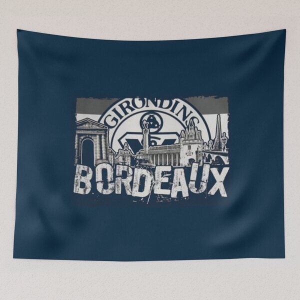 Item preview, Burdeos Girondins (Fanáticos de Burdeos) Camiseta esencial designed and sold by KaijsoUoja.