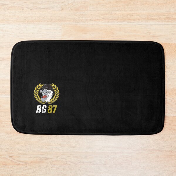 Item preview, mala suerte 87 (hinchas del lyon) Camiseta esencial designed and sold by SsifsoRodj.