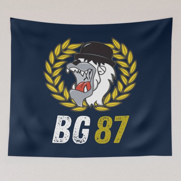 Item preview, mala suerte 87 (hinchas del lyon) Camiseta esencial designed and sold by SsifsoRodj.