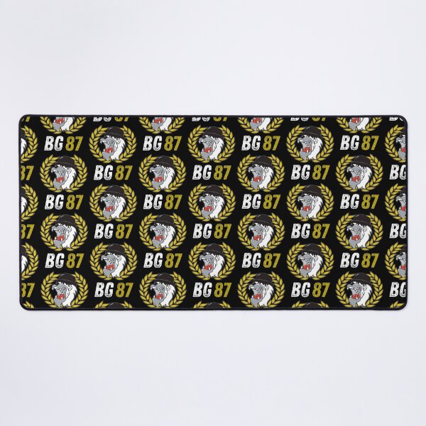 Item preview, mala suerte 87 (hinchas del lyon) Camiseta esencial designed and sold by SsifsoRodj.