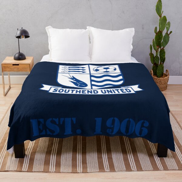 Item preview, SOUTHEND UNITED FC Camiseta clásica designed and sold by SsifsoRodj.