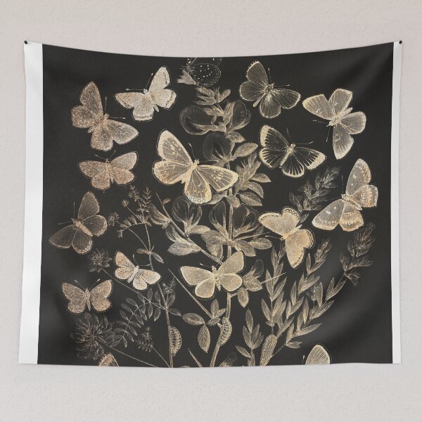 Aperçu de l'œuvre Papillons d'or, papillons de nuit, Futtering sur les feuilles, illustration vintage créée et vendue par Jaydee001.