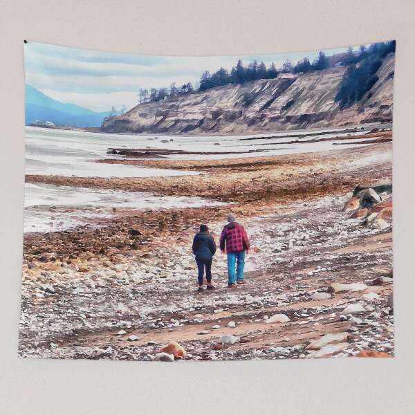 Artikelvorschau, Paar im Plaid am Strand von Whidbey Island - Aquarell-Look entworfen und verkauft von SeaChangeDesign.