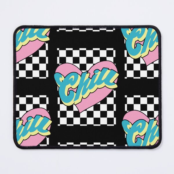 Artikelvorschau, Chill Retro 90s Checkered Box Pattern Heart entworfen und verkauft von Annisa Yuwanda.