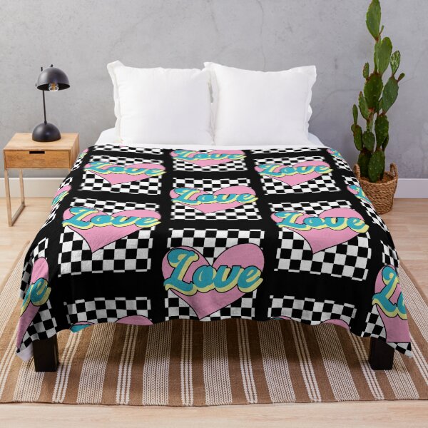 Artikelvorschau, Love Retro 90s Checkered Box Pattern Heart entworfen und verkauft von Annisa Yuwanda.