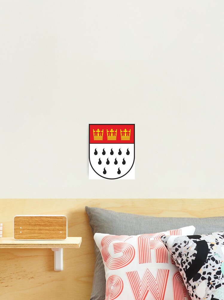 Flagge Stadt Köln Mit Wappen – 30x45 Cm Aus Polyester + Gratis Aufkleber