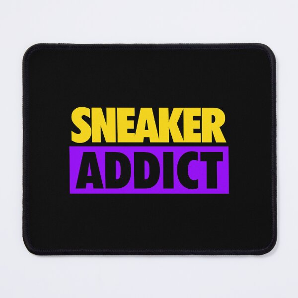 Artikelvorschau, Sneaker Addict Lila und Gold entworfen und verkauft von DamineAsuty.