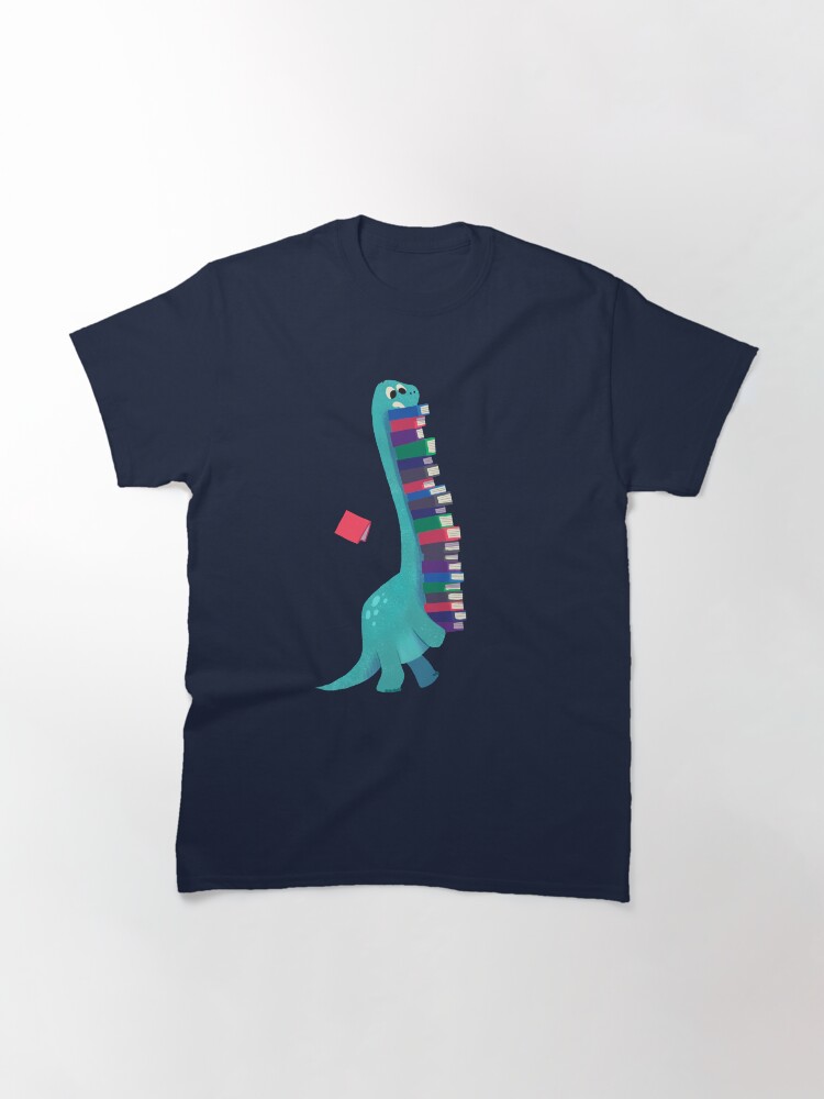 Imagen 3 de 7, Camiseta clásica con la obra RESERVA DINOSAURIOS 01, diseñada y vendida por bonniepangart.