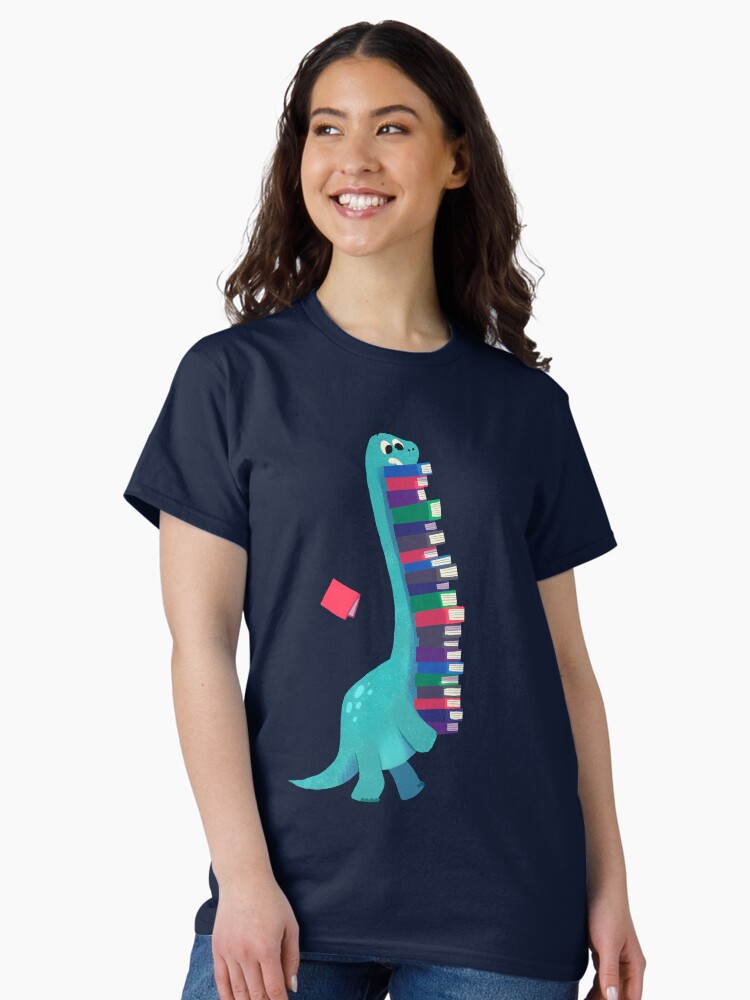 Imagen 2 de 7, Camiseta clásica con la obra RESERVA DINOSAURIOS 01, diseñada y vendida por bonniepangart.