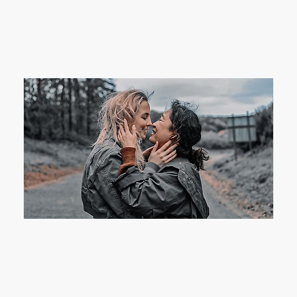 Killing Eve Beso Escena Villaneve Lámina fotográfica