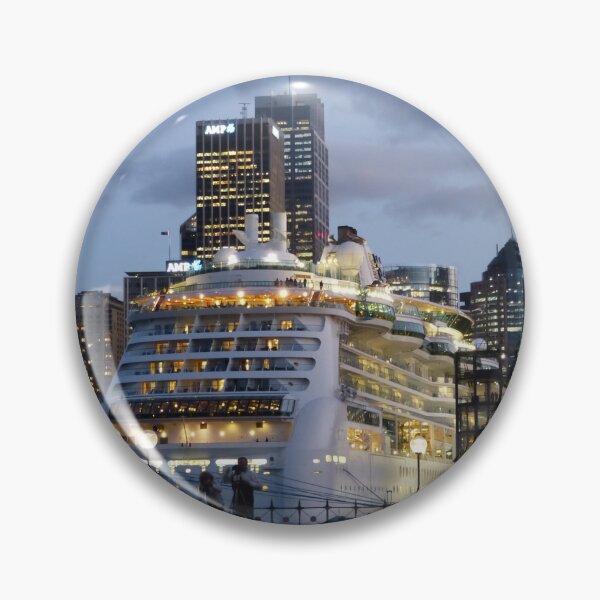 Artikelvorschau, 'Radiance of the Seas' in Sydney entworfen und verkauft von PhotosByG.