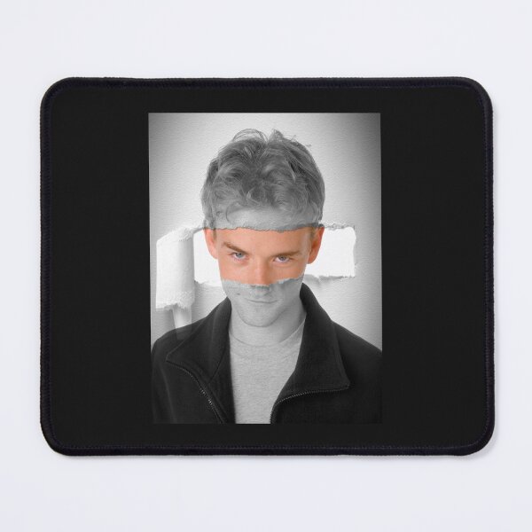 Item preview, Francis, Malcolm au milieu  classique designed and sold by TheNimscf.