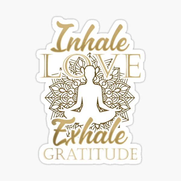 Aperçu de l'œuvre Inspirez l'amour Expirez la gratitude _ Yoga Méditation disant T-shirt créée et vendue par Albright11.