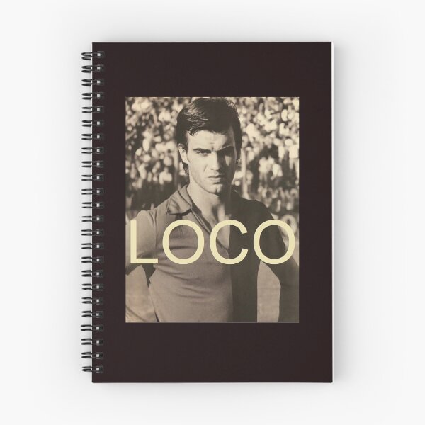 Aperçu de l'œuvre Loco - Marcelo Bielsa T-shirt classique créée et vendue par MarkMaschek.