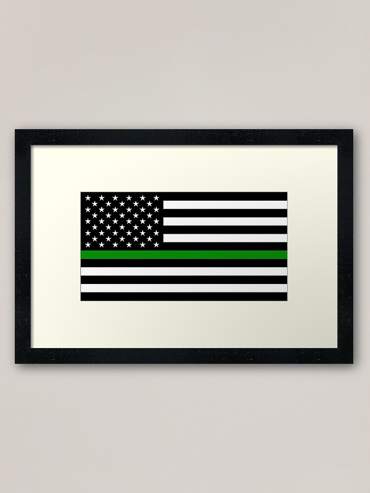 tiltrækkende mekanisk Mauve U.S. Flag: Thin Green Line" Framed Art Print by MilitaryCandA | Redbubble