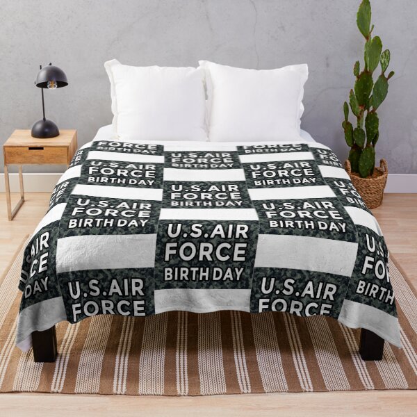 Item preview, Geburtstag der US-Luftwaffe designed and sold by arcadeshirtsdd.