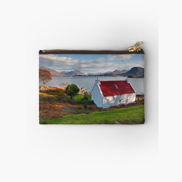 Item preview, La famosa cabaña Red Roof en Upper Loch Torridon Scotland designed and sold by Martin Lawrence.