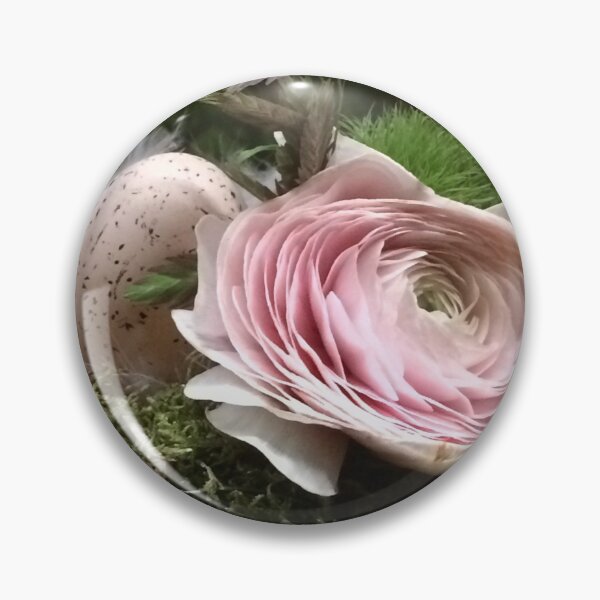 Item preview, Pâques, Pascua con rosa y huevo de Saint-Tropez BIPHOTO designed and sold by BIPHOTONEWS.